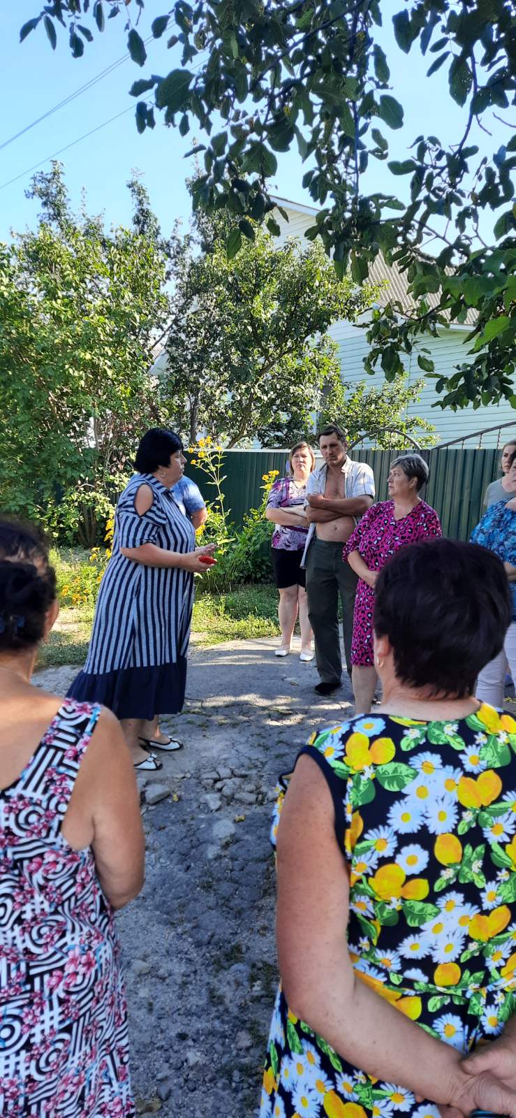 9 серпня 2021 року Сквирський міський голова Валентина Левіцька провела зустріч з жителями вул. Фруктових садів м. Сквира